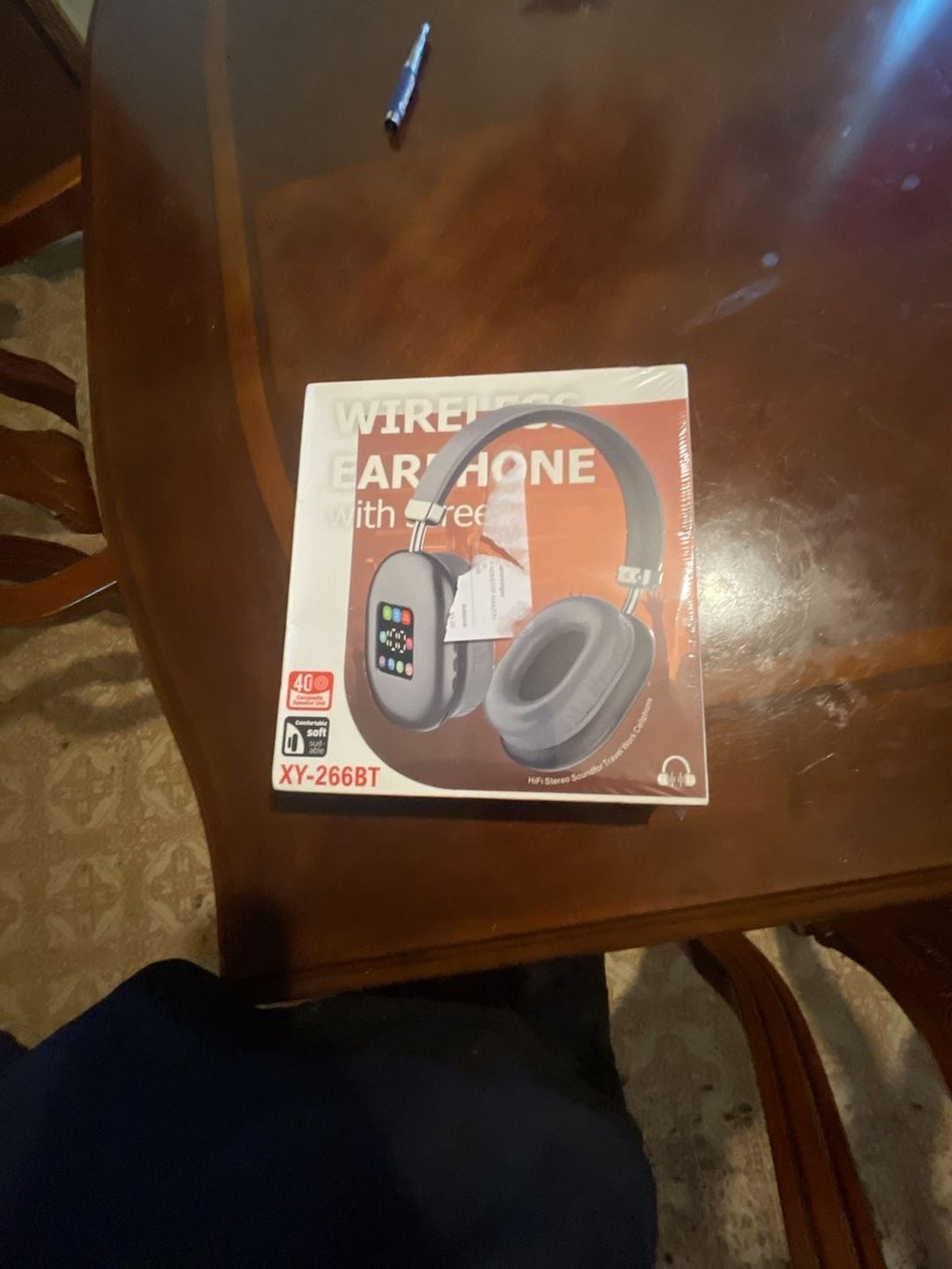 XY-266BT Wireless Over-Ear Headphone with Digital Screen